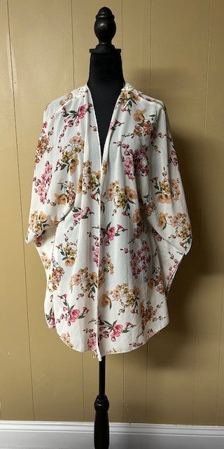 Size L – No Boundaries Floral Cover Up | Lace Back