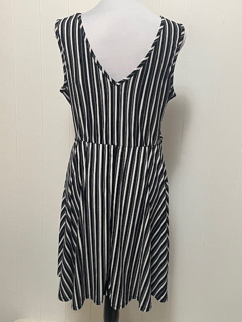 Size Large - Candies dress