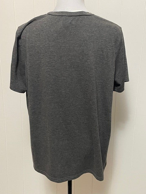 Unknown size - should fit medium to large - Mom T-shirt