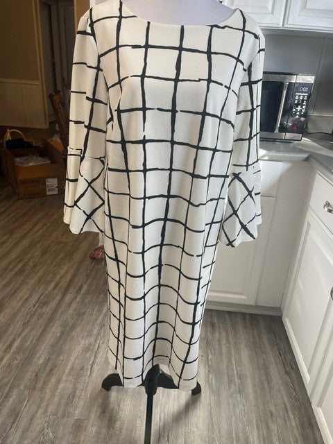 Size 14 – Liz Claiborne Black & White Midi Dress | NWT