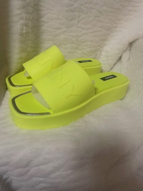 Size 9 - DKNY Laren platform slide - yellow - Retails $49.99