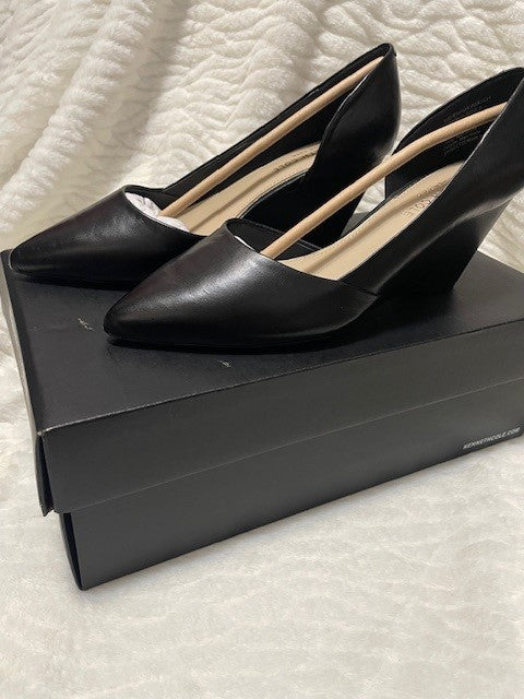 Size 6 - Kenneth Cole Ellis - black - NWT - Retails $99