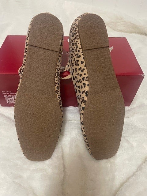Size 8.5 - Journee Collection Carrie Leopard - NEW IN BOX