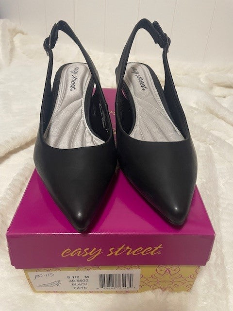 Size 8.5 - Easy Street Faye Black - NIB - Retails for $59