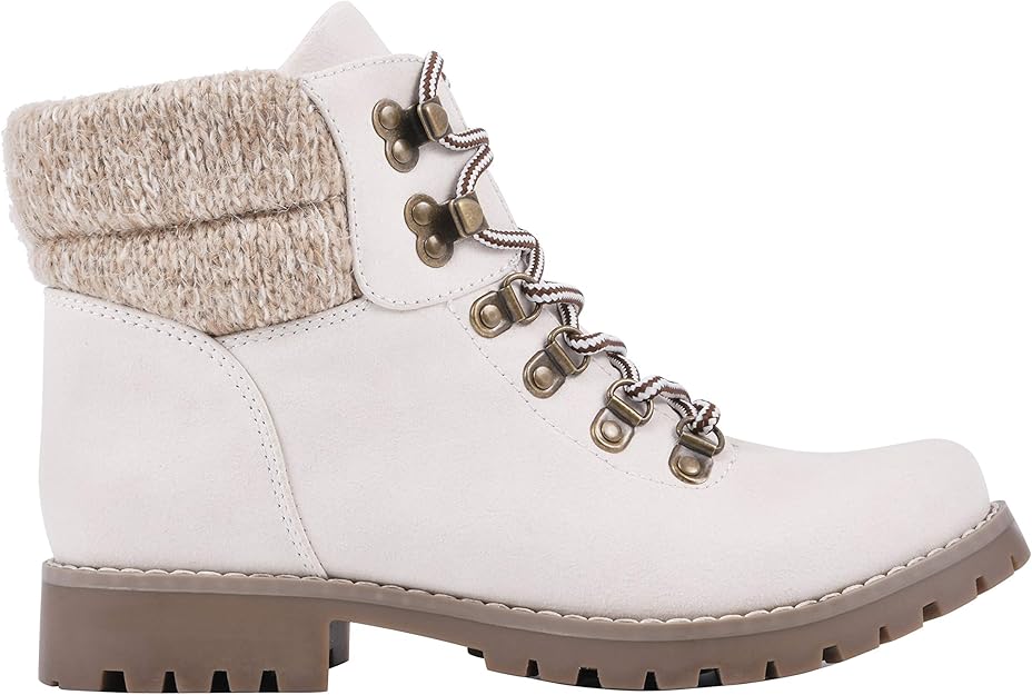 Size 9 - Cliffs by White Mountain Pathfield Boot Winter White - NEW IN BOX