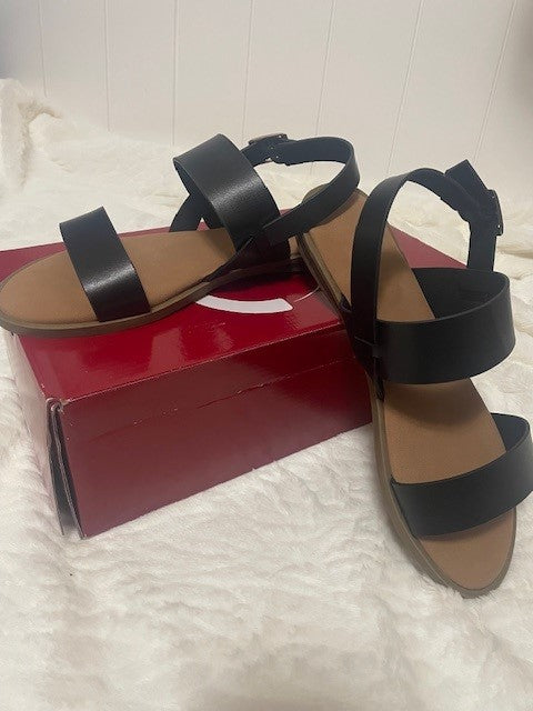 Size 9.5W - Journee Collection Lavine - Black - NIB - Retails for $59.99
