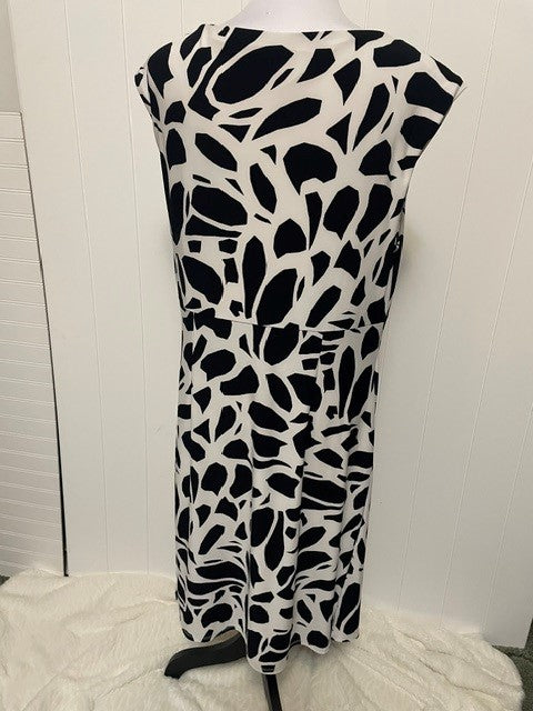 Size 14  - Kasper Black & White Faux Wrap Sheath Dress Stretch