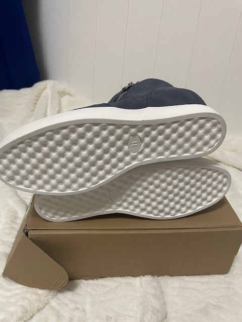 Size 11W - Journee Collection Pennelope Sneaker - NIB - Retails for $89.99