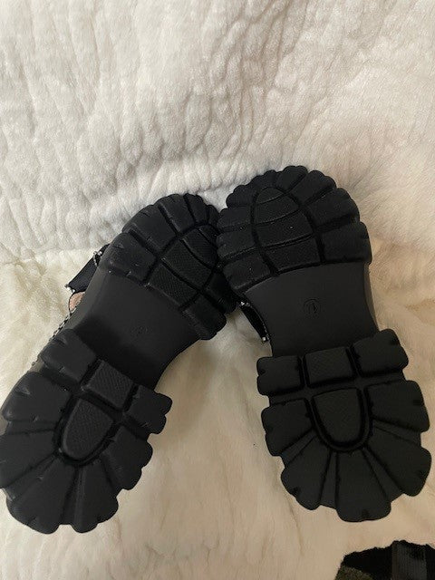 Size 7.5 - Betsey Johnson Vincent loafer - Retails $109