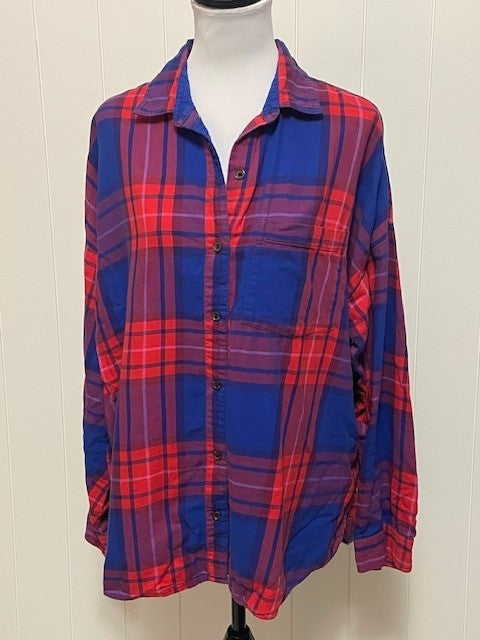 Size XL - Old Navy plaid shirt