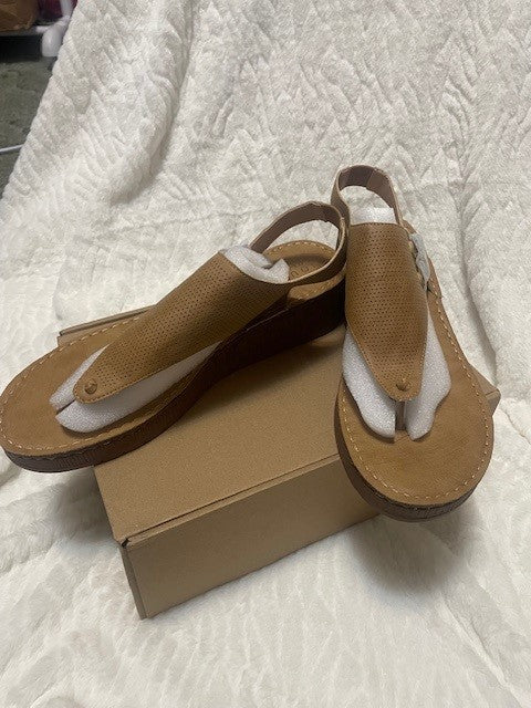 Size 12 - Journee Collection McKell - tan - NWT - Retails $70