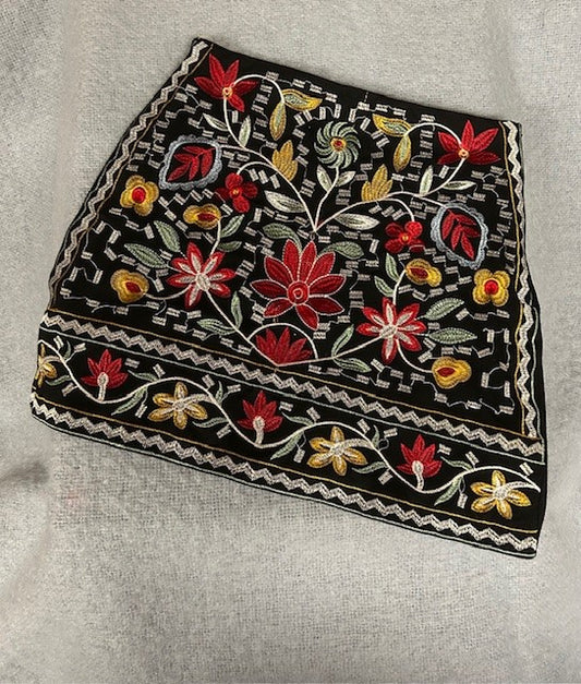 Size 4 - Miami flowered skirt