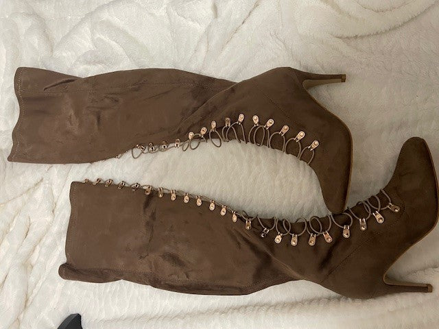 Size 7.5 WC - Journee Collection Trill in Taupe boot - NIB - Retails for $129