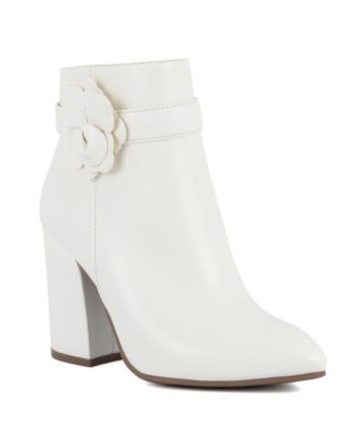 Size 10 - Sugar Evvie bloom boot - NWT - RETAILS $75