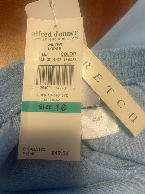 NWT Alfred Dunner Pull-On Dress Pants Size 16 – Winter Lodge Color