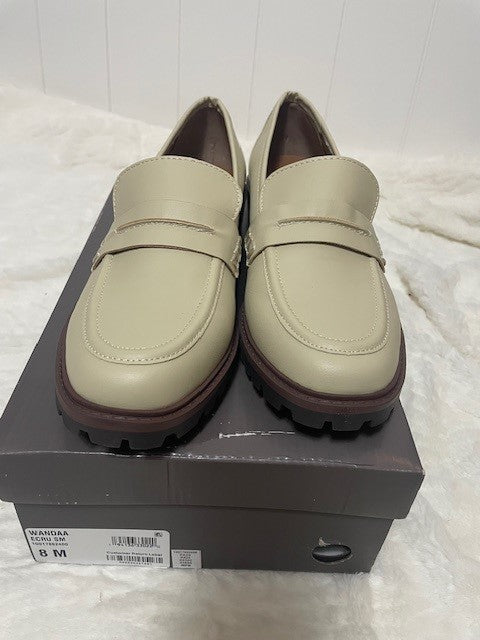 Size 8 - Style & Co Wanda Ecru color - NIB - RETAILS FOR $59.00