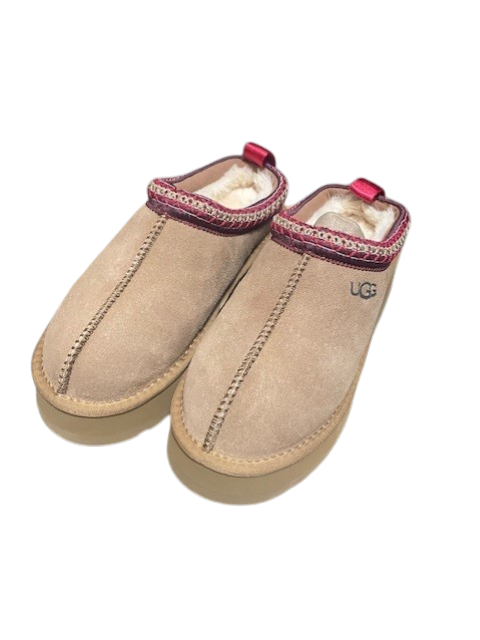 Size 6 - UGG Tazz Chestnut color NWT