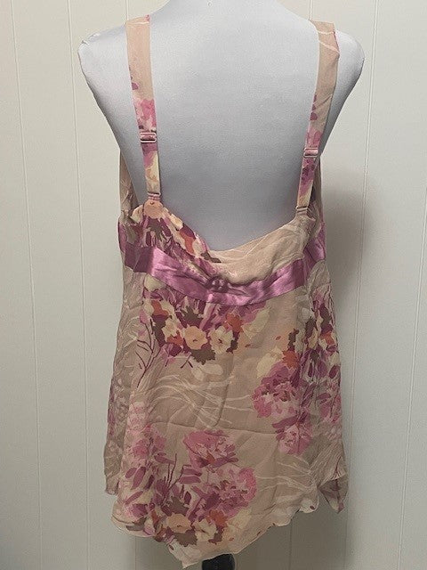 Size 16 - NWT Gap shirt