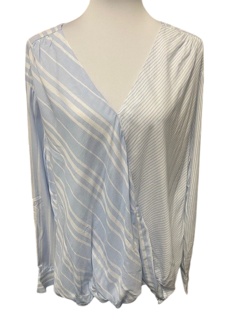 Size XL - NWT A.N.A. shirt