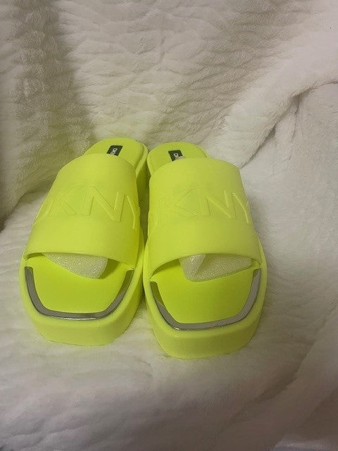 Size 9 - DKNY Laren platform slide - yellow - Retails $49.99