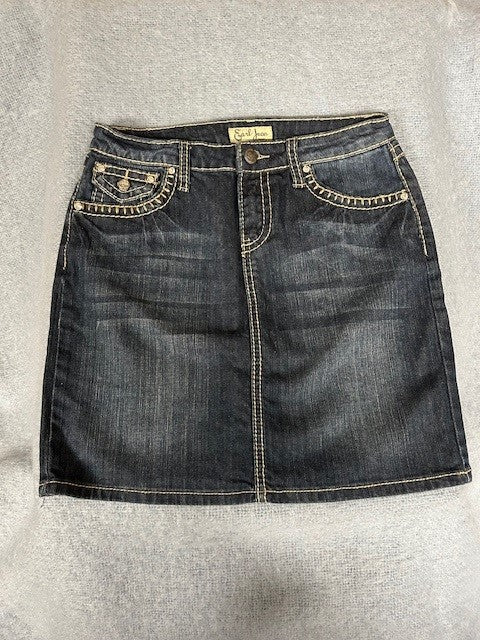 Size 4 – Earl Jean Denim Skirt | Contrast Stitch