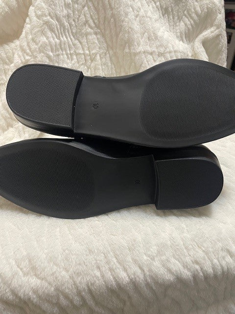 Size 10 - Journee Collection Ellis boot - black - NWT - RETAILS $214