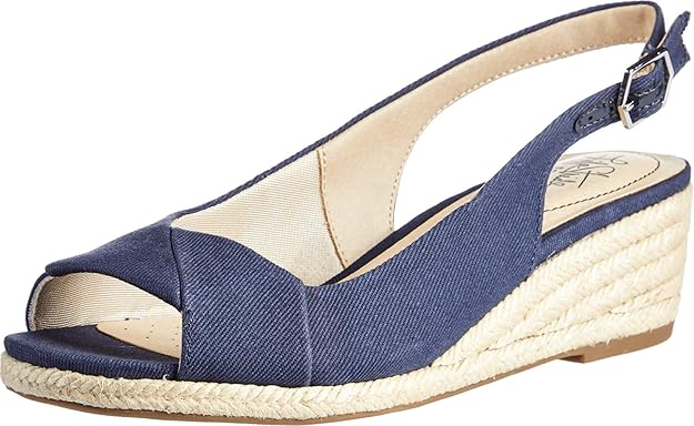 Size 10W - Lifestride Socialite Navy Canvas Retail $69.99