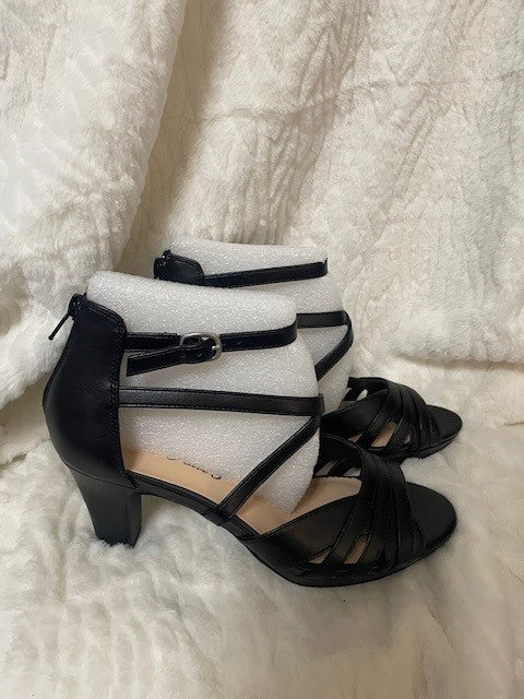 Size 10N - Easy Street Crissa - NWT Retails $70