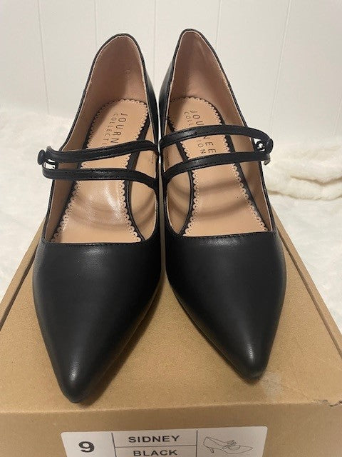 Size 9 - Journee Collection Sidney Black - NIB - Retails for $80