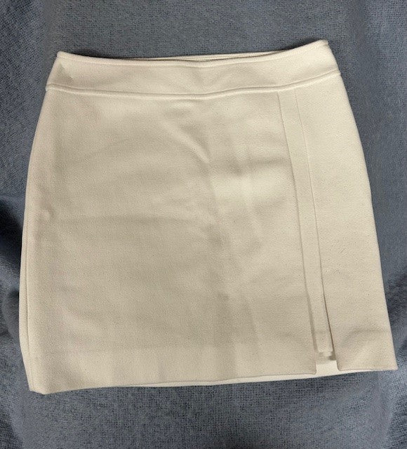 Size 6 – White House Black Market Off-White Skirt