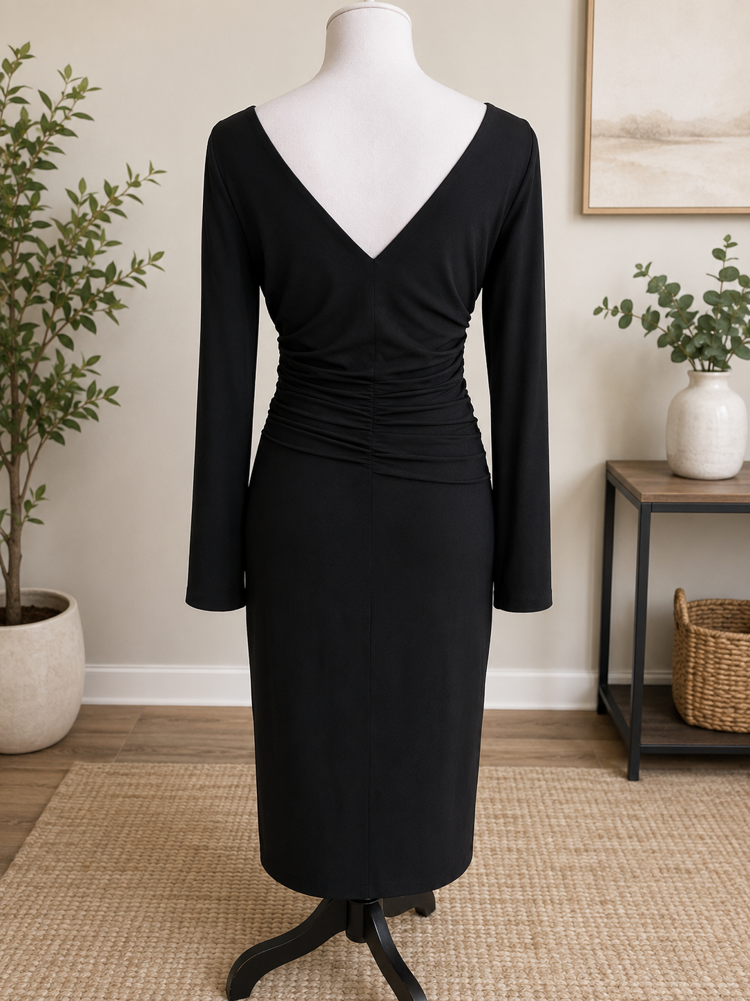 Size 4 White House Black Market Black Ruched Long Sleeve Sheath Dress