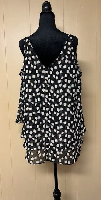 Size 16 - Lane Bryant black/white top