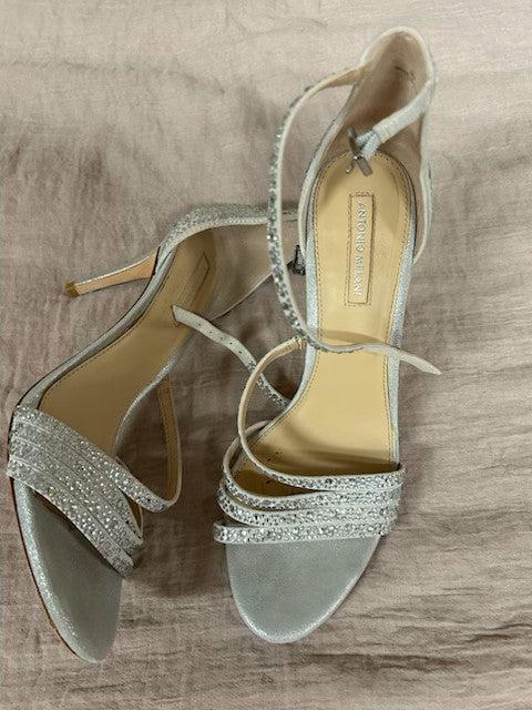 Size 9 - Antonio Melani silver shoes